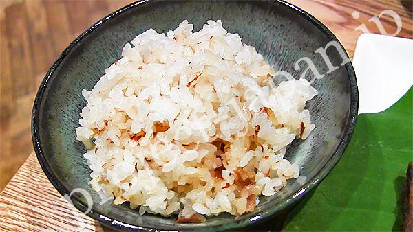 Sa-shi-su ume Takikomi-gohan (mixed rice)